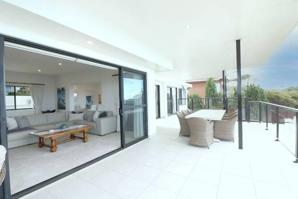 Villa Paradiso - 5 Bed - Beach Access - Pool Tura Beach